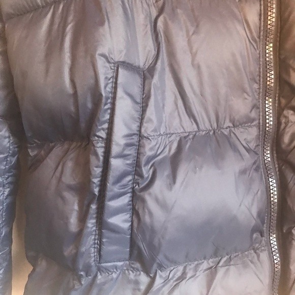 Old Navy Puffer Jacket Size M. NWT - Picture 6 of 13